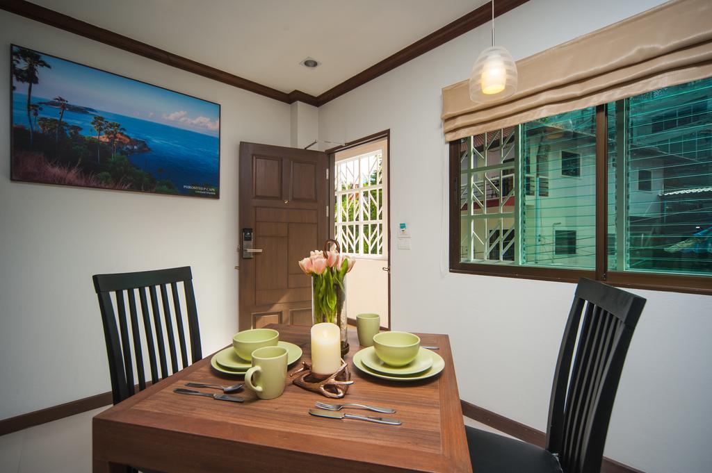 Ratana Hill Patong Aparthotel Bagian luar foto