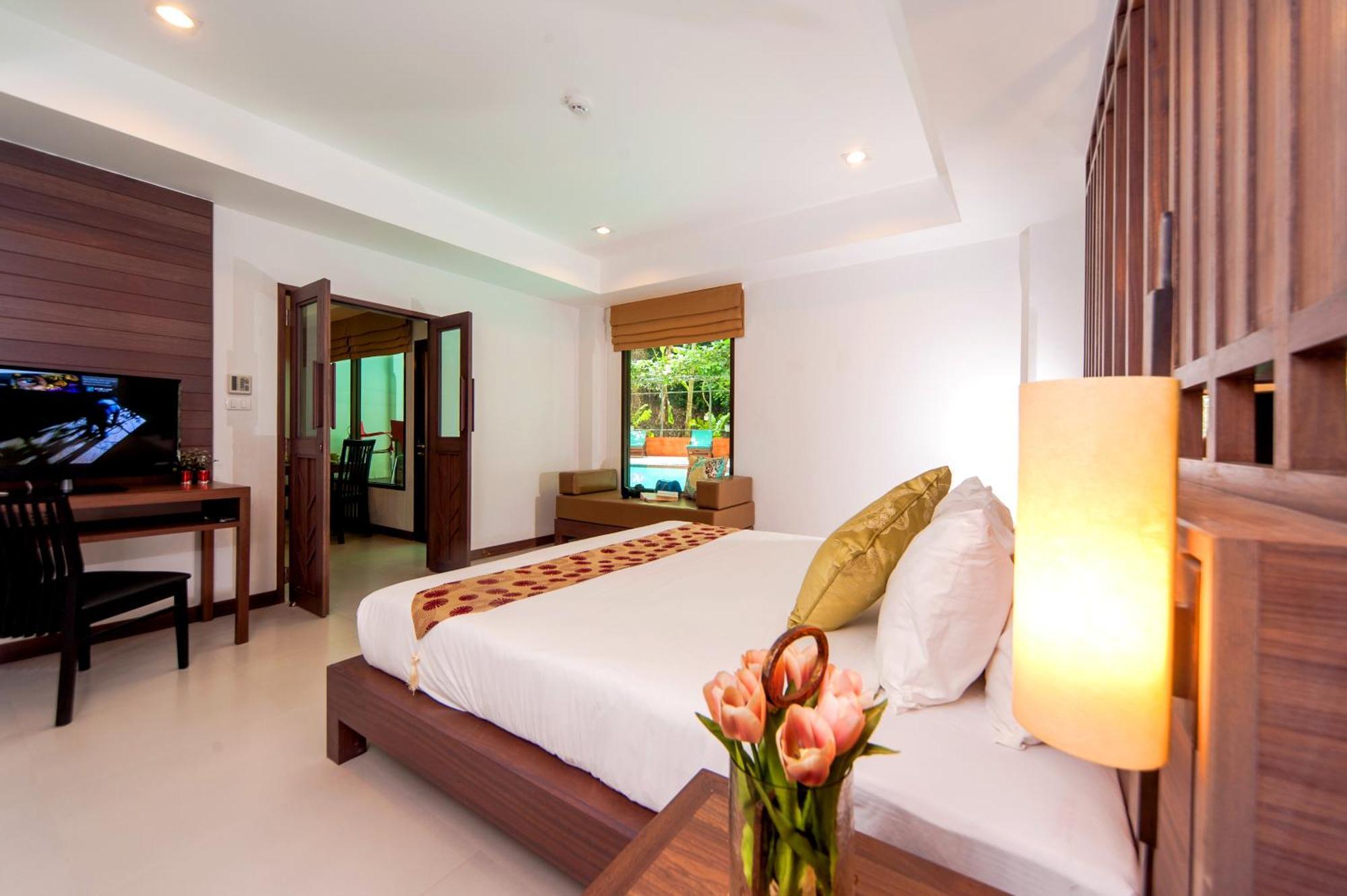 Ratana Hill Patong Aparthotel Ruang foto